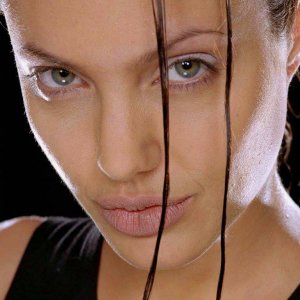 Jolie51024x768