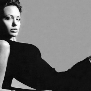 Jolie901024x768