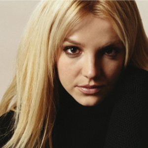 Britney1591600x1200