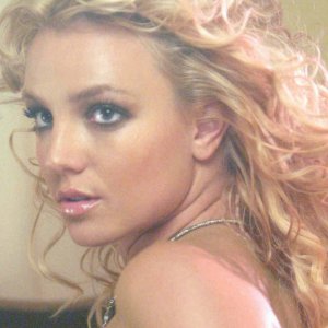 Britney3441280x960