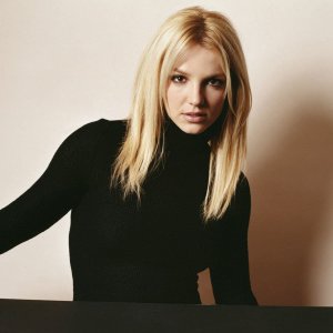 Britney1471600x1200
