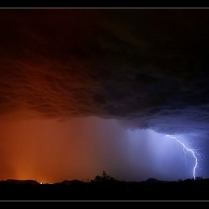 800px Epic Lightning Scene